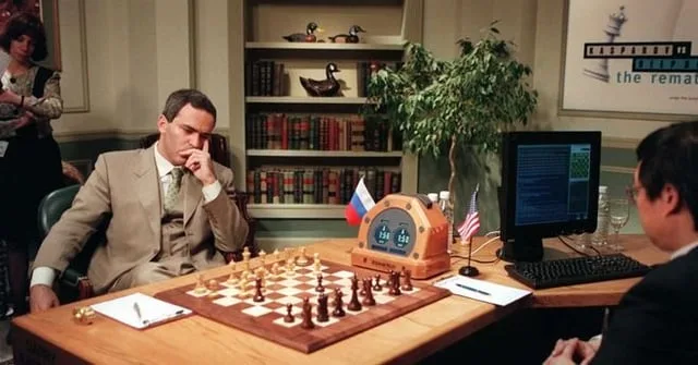 L'ordinateur d'échecs Deep Blue d'IBM est entré dans l'histoire en 1997 en battant le champion du monde d'échecs Garry Kasparov