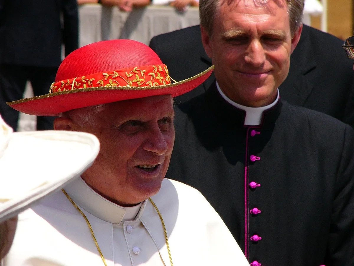 Prima di diventare Papa Benedetto XVI, Joseph Ratzinger è stato un teologo e accademico molto influente