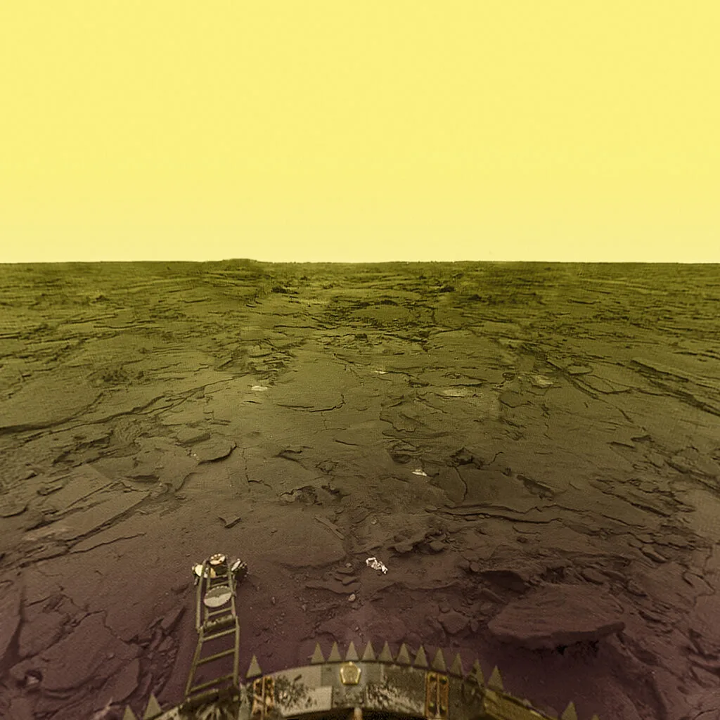 Las sondas Venera soviéticas fueron las primeras y únicas en aterrizar con éxito en Venus, enviando